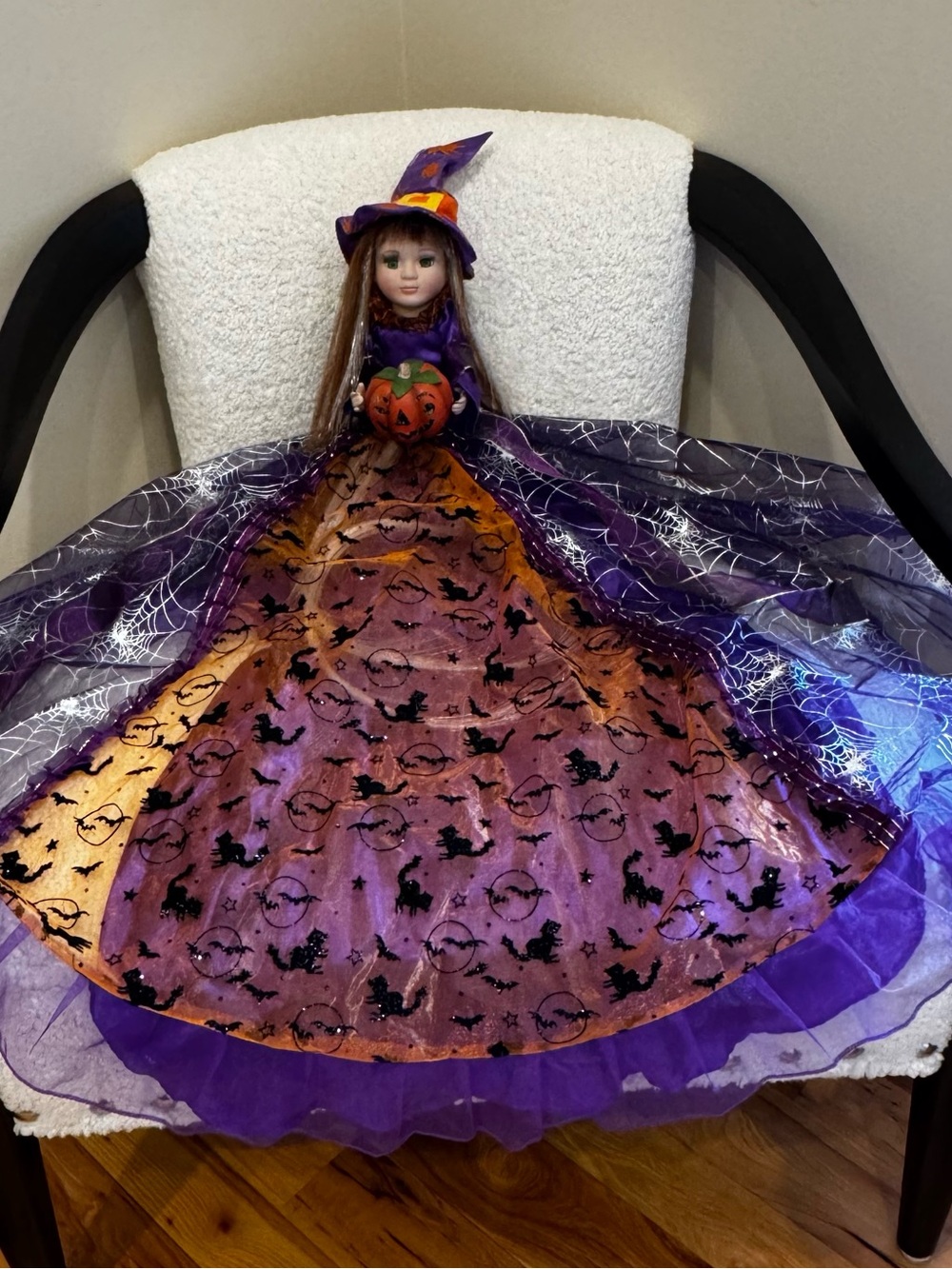 Cracker Barrel Purple and Orange Halloween Witch Doll pre-owned, great condition